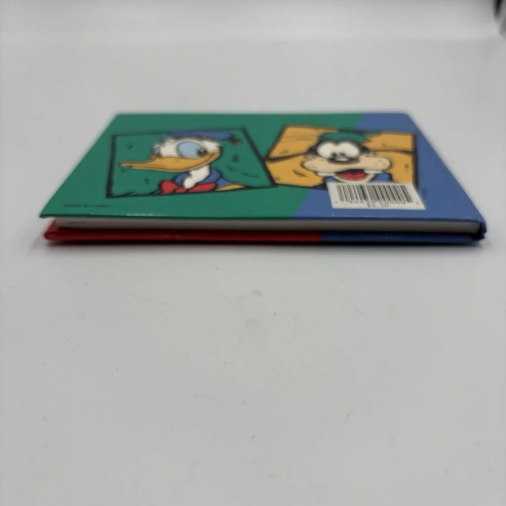 Disney Land World Park 1990's Autograph Book With‎ 26 Autographs Dated 1998